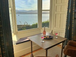 Apartment in Beaumaris With Sea Views