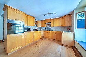 Duplex in Brecon With Rooftop Terrace