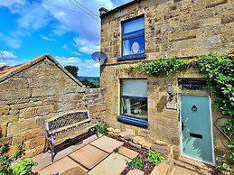 Cottage in Glaisdale by North Yorkshire Moors