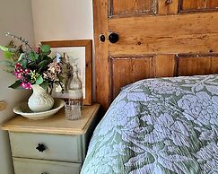 Cottage in Glaisdale by North Yorkshire Moors