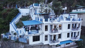 A Santorini Home - By Le Rêve