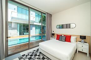 Teak 5 Bedroom Private Pool Villa Bangtao Beach