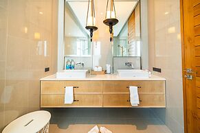 Teak 5 Bedroom Private Pool Villa Bangtao Beach