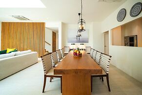 Teak 5 Bedroom Private Pool Villa Bangtao Beach