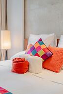 Pearl Of Naithon 3 Bedroom Beachfront Condo