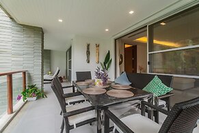 Pearl Of Naithon 3 Bedroom Beachfront Condo