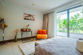 Pearl Of Naithon 3 Bedroom Beachfront Condo