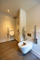 Historic Retreat in Peak District by River Dane