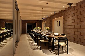 Historic Retreat in Peak District by River Dane