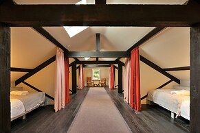 Historic Retreat in Peak District by River Dane
