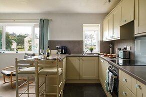 Apartment Near Harlech Castle, No Deposit