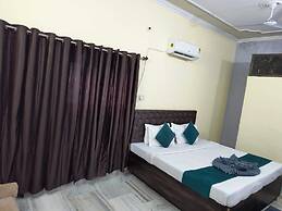 Hotel Kashi Paradise