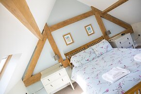 One-bedroom Cottage in Llangollen, No Deposit