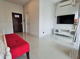 ToffyHome Hotel