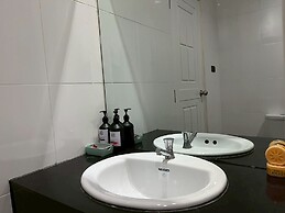 ToffyHome Hotel