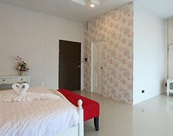 ToffyHome Hotel