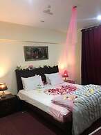 Hotel Hunza White House