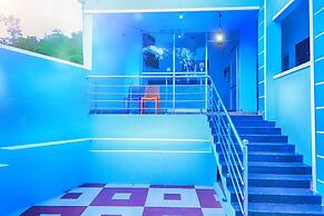 BLUEBELL HOLIDAY INN