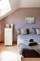 Spacious Cottage in Rhydyfelin, No Deposit