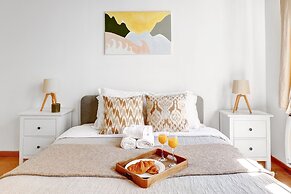 Charming 1BR Near Latin Quarter