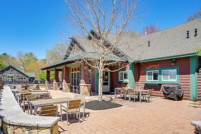 Lake Access & Pools: Sun-soaked Westford Cottage!