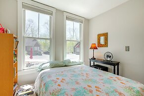 Lake Access & Pools: Sun-soaked Westford Cottage!