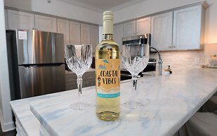 Emerald Isle 1609 2 Bedroom Condo