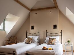 Cottage in Kingham With Private Pool