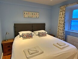 Apartment in Beaumaris With Snowdonia Views