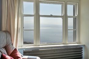 Apartment in Beaumaris With Snowdonia Views