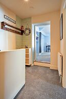 Apartment in Beaumaris With Snowdonia Views