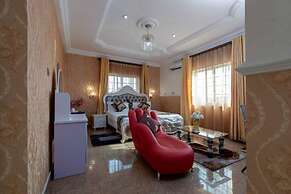 Amazing Grace Hotel & Suites
