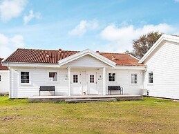 Elegant Island Hideaway in Laeso