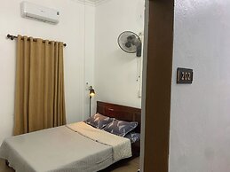 Hoa Lư Old Town House