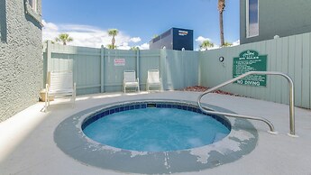 Long Beach Resort 2-1006 Sunset Hideaway