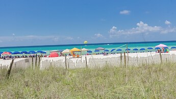 Long Beach Resort 2-1006 Sunset Hideaway