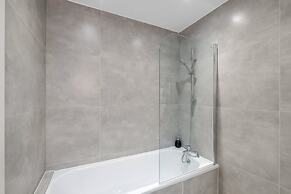 Newly Converted 2BDR 1BA APT in Hounslow