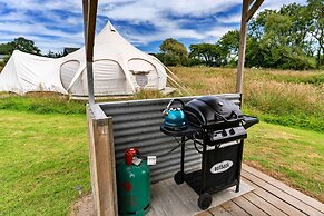 Bell Tent in North Devon, No Deposit