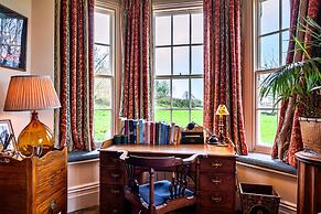 Holiday Home in Bruton With Private Lakes