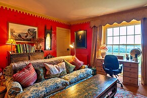 Holiday Home in Bruton With Private Lakes
