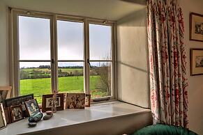 Holiday Home in Bruton With Private Lakes