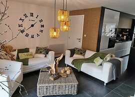Cottage in Houyet Near Lesse River Trails