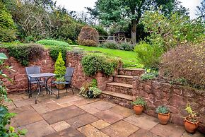 Charming Thatched Cottage in Alcombe, No Deposit