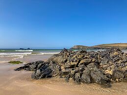 Cottage in Cornwall Near Sandy Beach