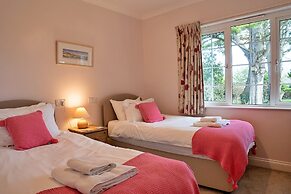 Cottage in Cornwall Near Sandy Beach