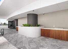 The Star Residence 2BR by Samah