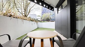 Sky Stars CBD Apartments