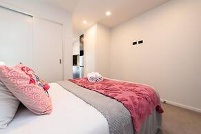Sky Stars CBD Apartments