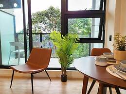 Sky Stars CBD Apartments