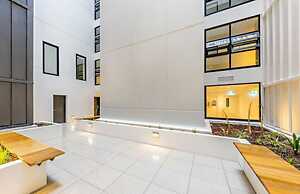 Sky Stars CBD Apartments
